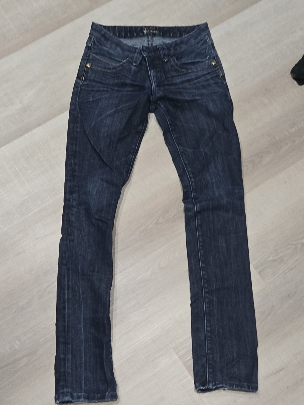 Marciano Dark Indigo Denim Jeans with Subtle Stripe Lining